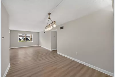 4780 Cove Circle Street #103, Saint Petersburg, FL 33708 - Photo 27