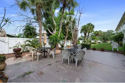 4780 Cove Circle Street #103, Saint Petersburg, FL 33708 - Photo 9