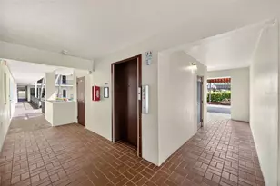 4780 Cove Circle St, Saint Petersburg, FL 33708 - Photo 41
