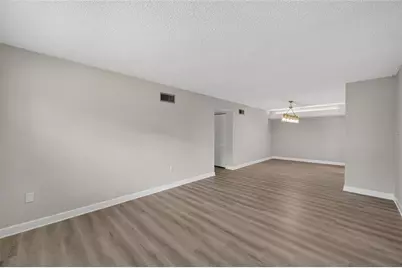 4780 Cove Circle Street #103, Saint Petersburg, FL 33708 - Photo 29