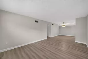 4780 Cove Circle St, Saint Petersburg, FL 33708 - Photo 29