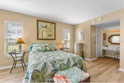 5020 Brittany Drive S #118, Saint Petersburg, FL 33715 - Photo 7