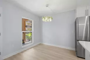 8931 Blind Pass Rd, Saint Pete Beach, FL 33706 - Photo 9