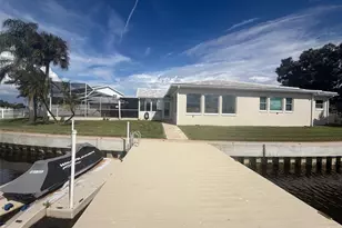 4280 13th Ln NE, Saint Petersburg, FL 33703 - Photo 5