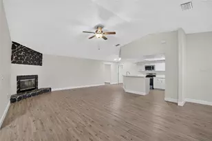 27526 Green Willow Run, Wesley Chapel, FL 33544 - Photo 7