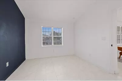 8711 N River Forest Circle, Tampa, FL 33604 - Photo 27