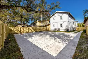 915 E 15th Ave, Tampa, FL 33605 - Photo 5
