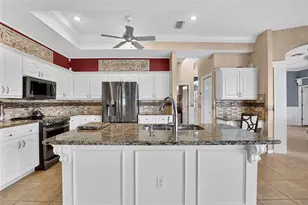 22523 Willow Lakes Dr, Lutz, FL 33549 - Photo 43