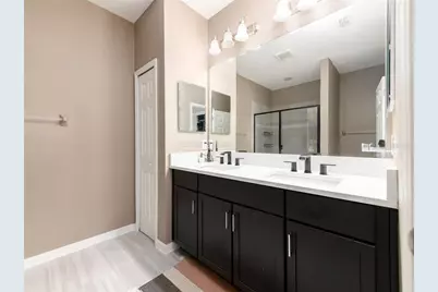 29844 Southwell Lane, Wesley Chapel, FL 33543 - Photo 19