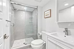 770 S Palm Ave, Sarasota, FL 34236 - Photo 39
