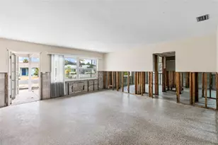 158 Lido Dr, Saint Pete Beach, FL 33706 - Photo 13