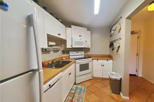 1515 Pinellas Bayway S, Saint Petersburg, FL 33715 - Photo 9