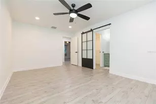 2705 Lakeville Dr, Tampa, FL 33618 - Photo 17