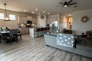 1127 Pipestone Pl, Wesley Chapel, FL 33543 - Photo 5