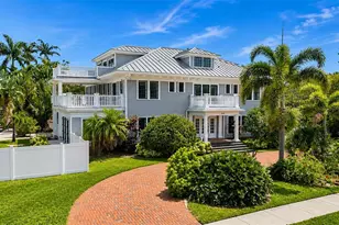 403 Magnolia Dr, Clearwater, FL 33756 - Photo 3