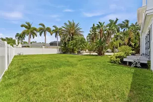 403 Magnolia Dr, Clearwater, FL 33756 - Photo 67
