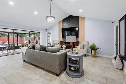 15747 Scrimshaw Drive, Tampa, FL 33624 - Photo 5
