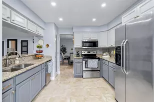 15747 Scrimshaw Dr, Tampa, FL 33624 - Photo 11