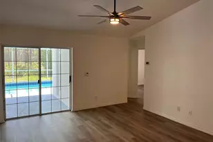 9411 Willow Cove Ct, Tampa, FL 33647 - Photo 15