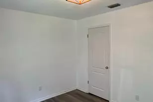 9411 Willow Cove Ct, Tampa, FL 33647 - Photo 17