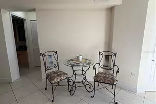 11605 3rd St E, Treasure Island, FL 33706 - Photo 11