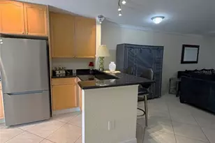 11605 3rd St E, Treasure Island, FL 33706 - Photo 9