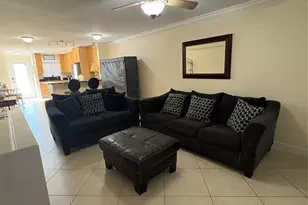 11605 3rd St E, Treasure Island, FL 33706 - Photo 27