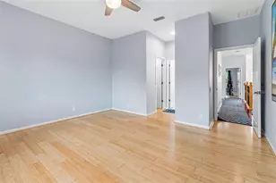 15630 N Himes Ave, Tampa, FL 33618 - Photo 43