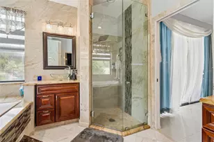 15630 N Himes Ave, Tampa, FL 33618 - Photo 29