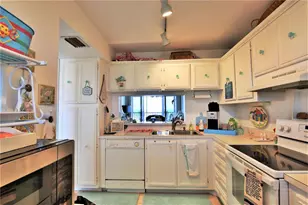 18304 Gulf Blvd, Redington Shores, FL 33708 - Photo 7