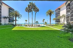 18304 Gulf Blvd, Redington Shores, FL 33708 - Photo 27