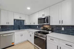 4504 Ashmore Dr, Tampa, FL 33610 - Photo 15