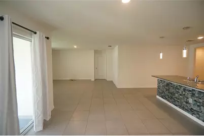 501 Calico Scallop Street, Ruskin, FL 33570 - Photo 7
