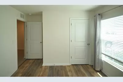 501 Calico Scallop Street, Ruskin, FL 33570 - Photo 13