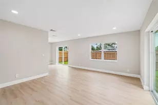 7802 N Matanzas Ave, Tampa, FL 33614 - Photo 9