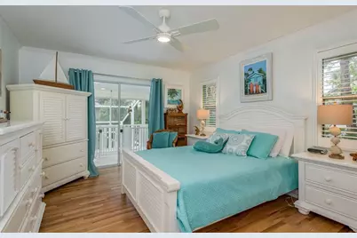 737 Ohio Avenue, Palm Harbor, FL 34683 - Photo 17