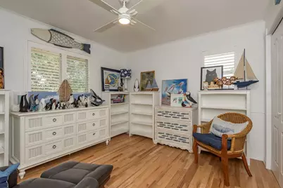737 Ohio Avenue, Palm Harbor, FL 34683 - Photo 29