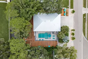 737 Ohio Ave, Palm Harbor, FL 34683 - Photo 75