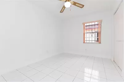 6611 N Clark Avenue, Tampa, FL 33614 - Photo 23