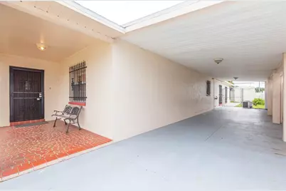 6611 N Clark Avenue, Tampa, FL 33614 - Photo 7
