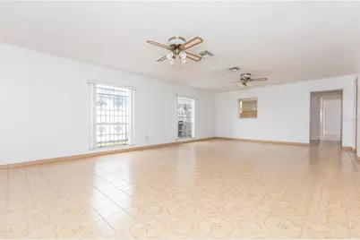 6611 N Clark Avenue, Tampa, FL 33614 - Photo 17