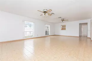 6611 N Clark Ave, Tampa, FL 33614 - Photo 17