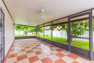 6611 N Clark Ave, Tampa, FL 33614 - Photo 33