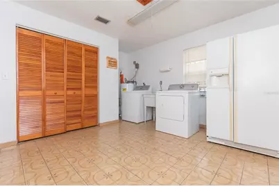 6611 N Clark Avenue, Tampa, FL 33614 - Photo 31
