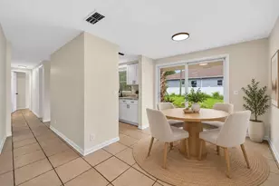 3311 E Chelsea St, Tampa, FL 33610 - Photo 9