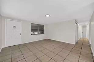3311 E Chelsea St, Tampa, FL 33610 - Photo 7