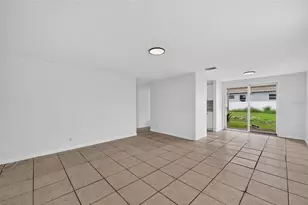 3311 E Chelsea St, Tampa, FL 33610 - Photo 9