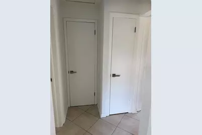 1317 35th Avenue N, Saint Petersburg, FL 33704 - Photo 17
