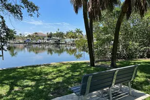 1727 New Hampshire Ave NE, Saint Petersburg, FL 33703 - Photo 33