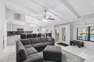 7410 Pierce Harwell Rd, Plant City, FL 33565 - Photo 9